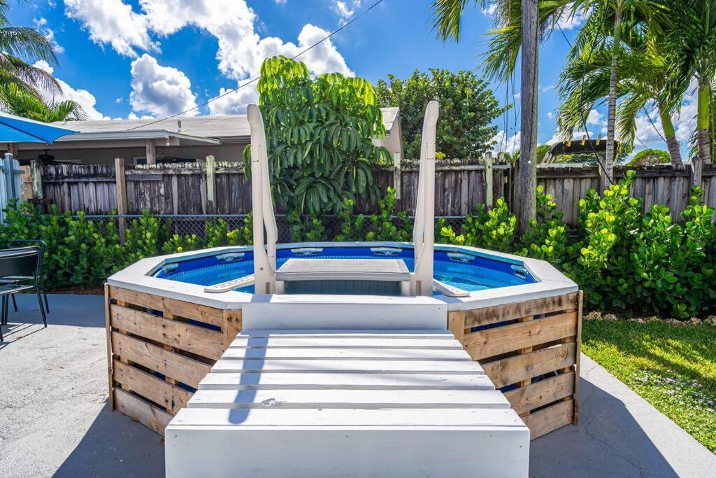Casa De Miller Villa Tamiami Exterior photo