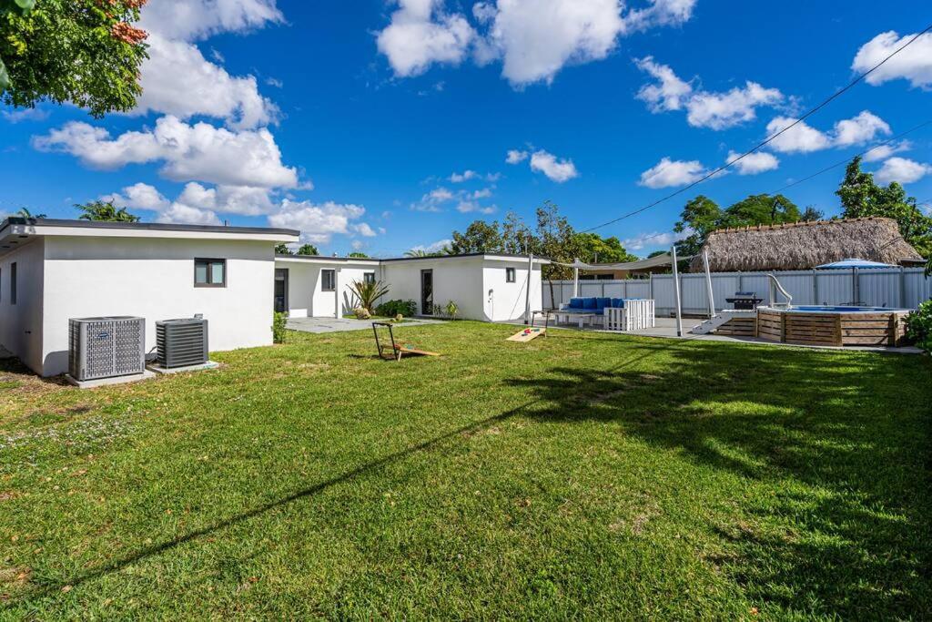 Casa De Miller Villa Tamiami Exterior photo